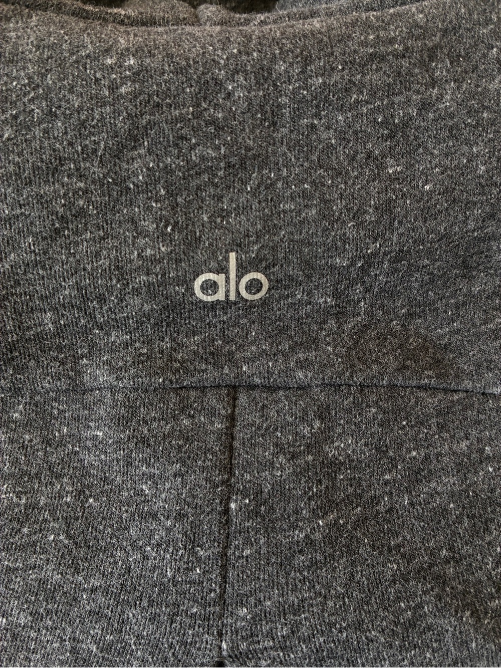 Alo Yoga Haze Turtleneck Pullover Sweater Charcoal Gray Cowl Neck Thumbholes L - Picture 4 of 5
